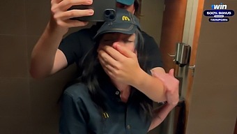 Daring Bathroom Encounter: Eva Soda'S Revenge On A Mcdonald'S Employee For A Spilled Drink - Pov Experience